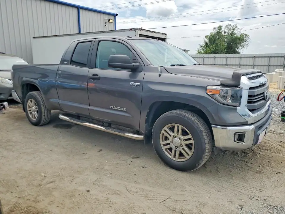 2015 TOYOTA TUNDRA SR5  