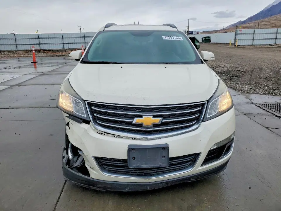 2013 CHEVROLET TRAVERSE LT  