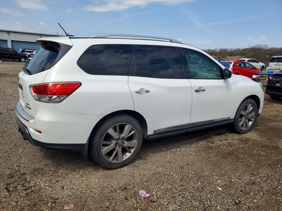 2013 NISSAN PATHFINDER S  