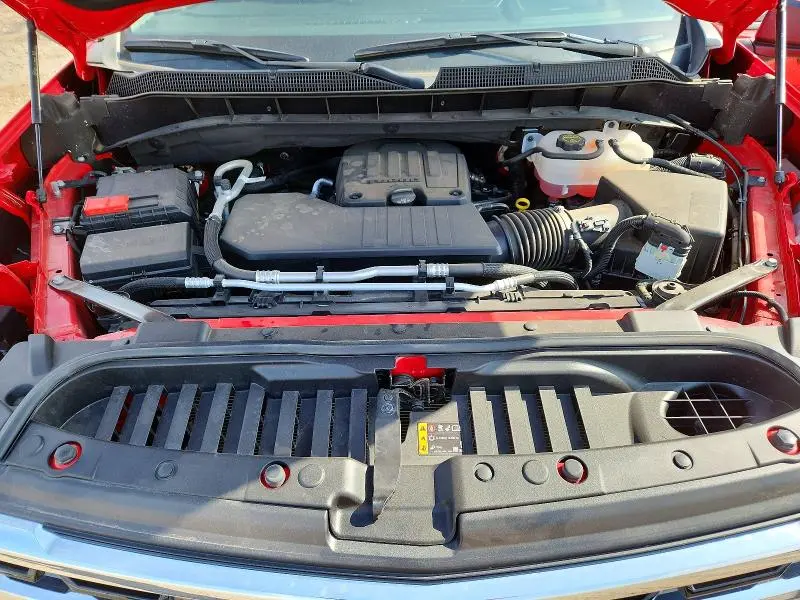 2024 CHEVROLET SILVERADO C1500 LT  