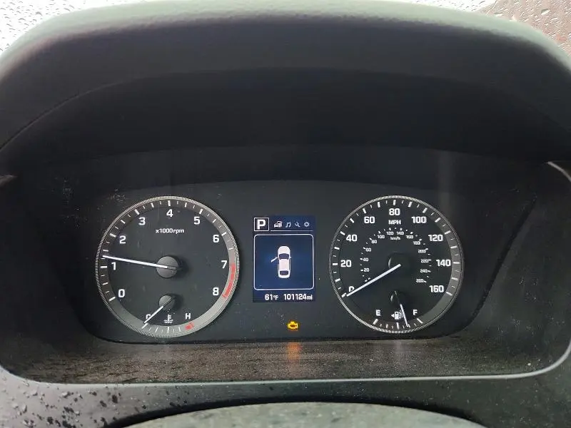 2015 HYUNDAI SONATA SE  