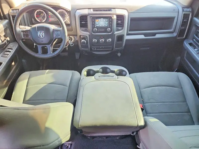 2016 RAM 1500 ST  
