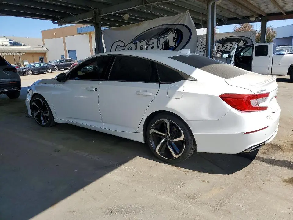 2019 HONDA ACCORD SPORT  