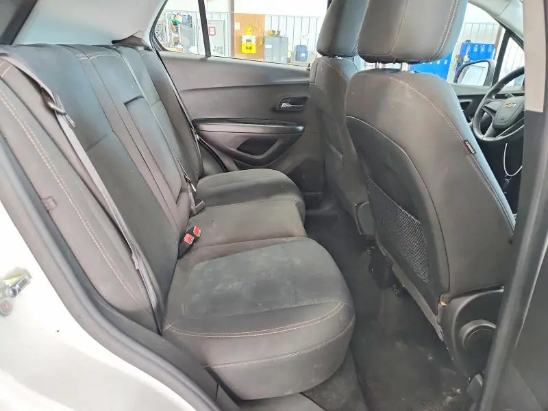 2021 CHEVROLET TRAX LS  