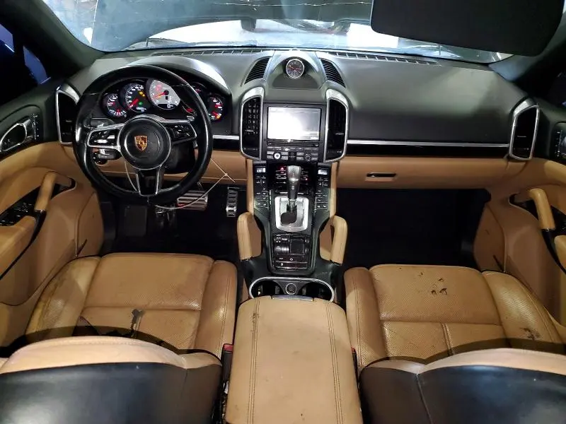 2016 PORSCHE CAYENNE S  