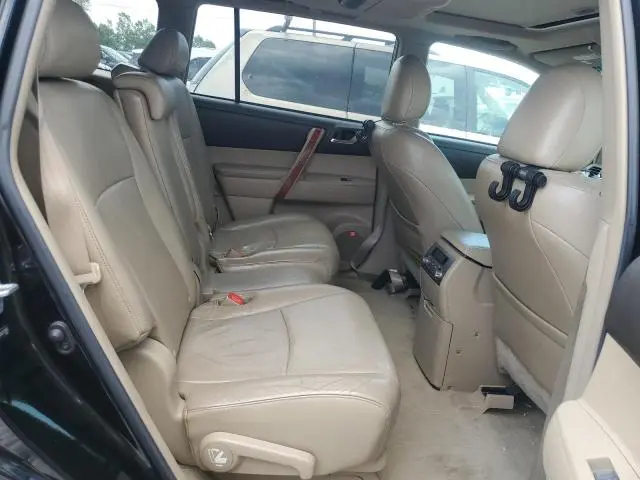 2010 TOYOTA HIGHLANDER LIMITED  