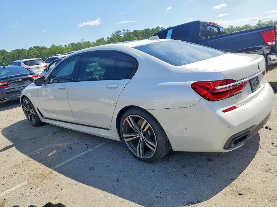 2019 BMW 750 I  