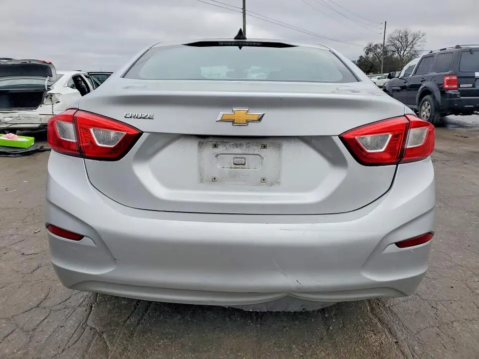 2018 CHEVROLET CRUZE LS  