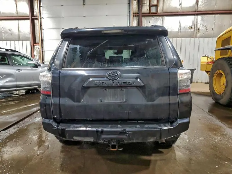 2022 TOYOTA 4RUNNER SR5/SR5 PREMIUM  