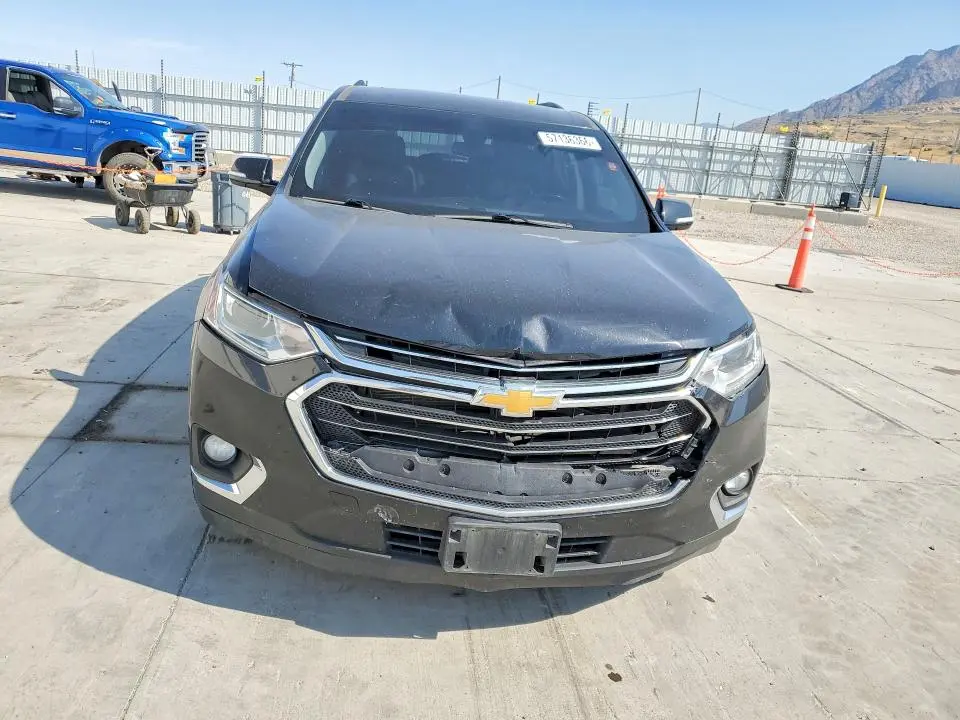 2019 CHEVROLET TRAVERSE LT  
