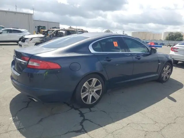 2011 JAGUAR XF   