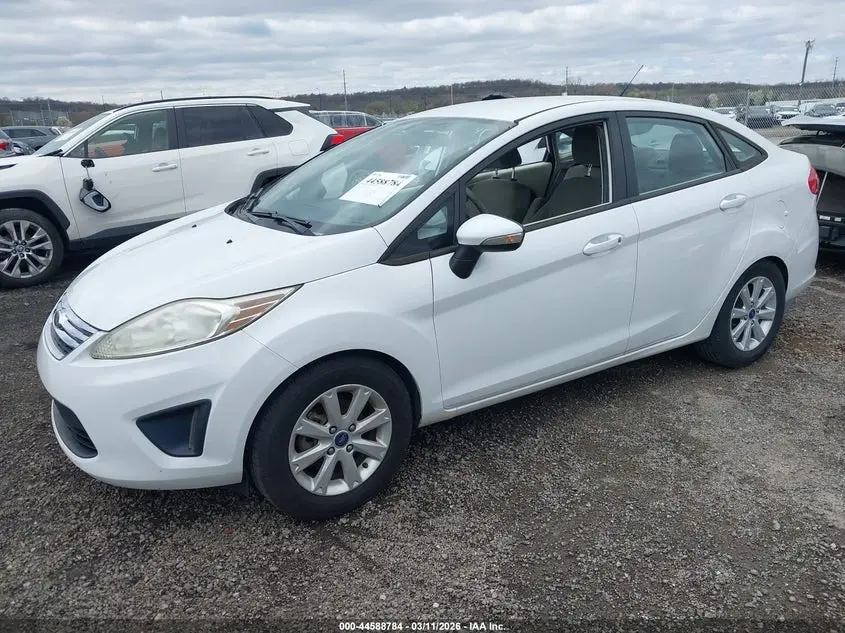 2013 FORD FIESTA SE