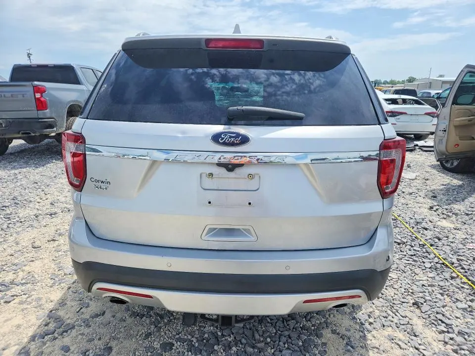 2017 FORD EXPLORER XLT  