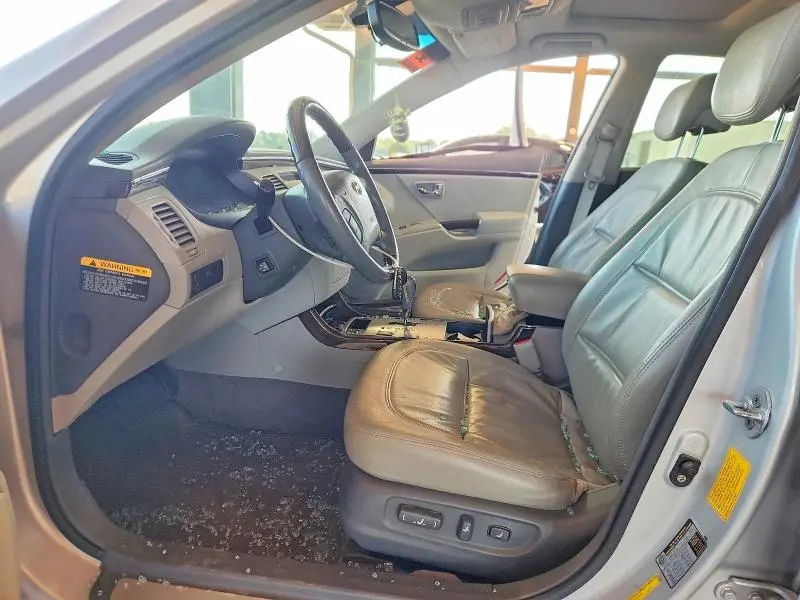 2010 HYUNDAI AZERA LIMITED  