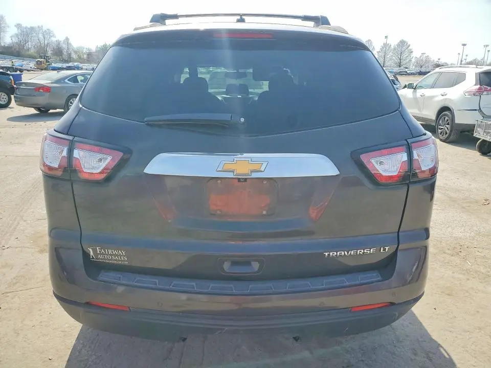 2014 CHEVROLET TRAVERSE LT  