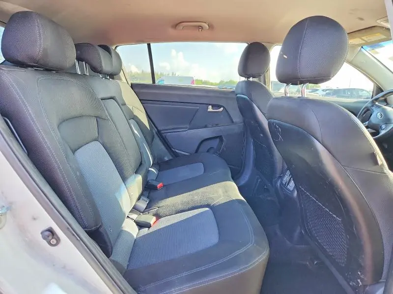 2015 KIA SPORTAGE LX  