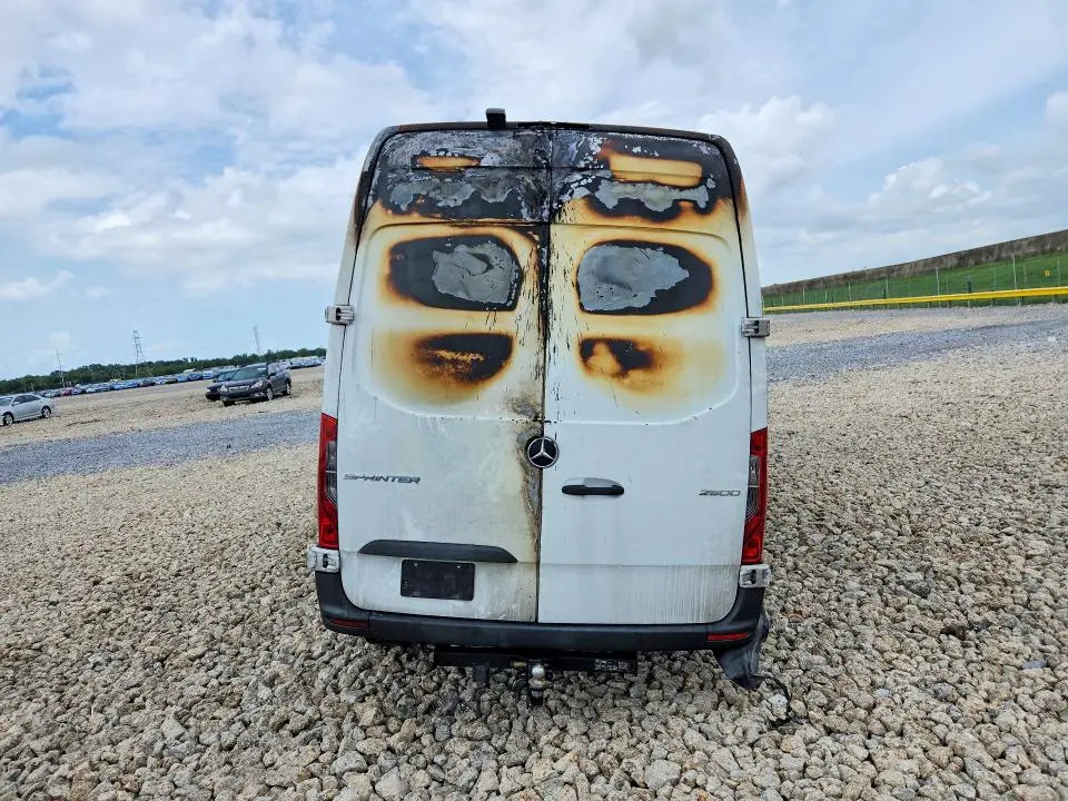 2021 MERCEDES-BENZ SPRINTER 2500  