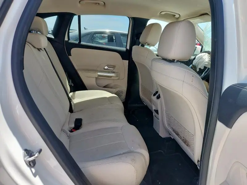 2021 MERCEDES-BENZ GLA 250  