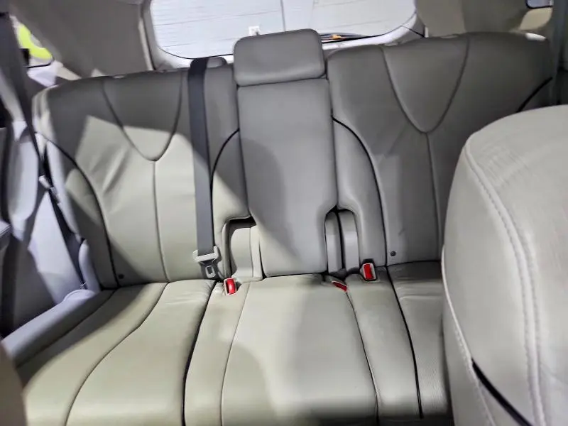 2010 TOYOTA VENZA AWD 4CYL  