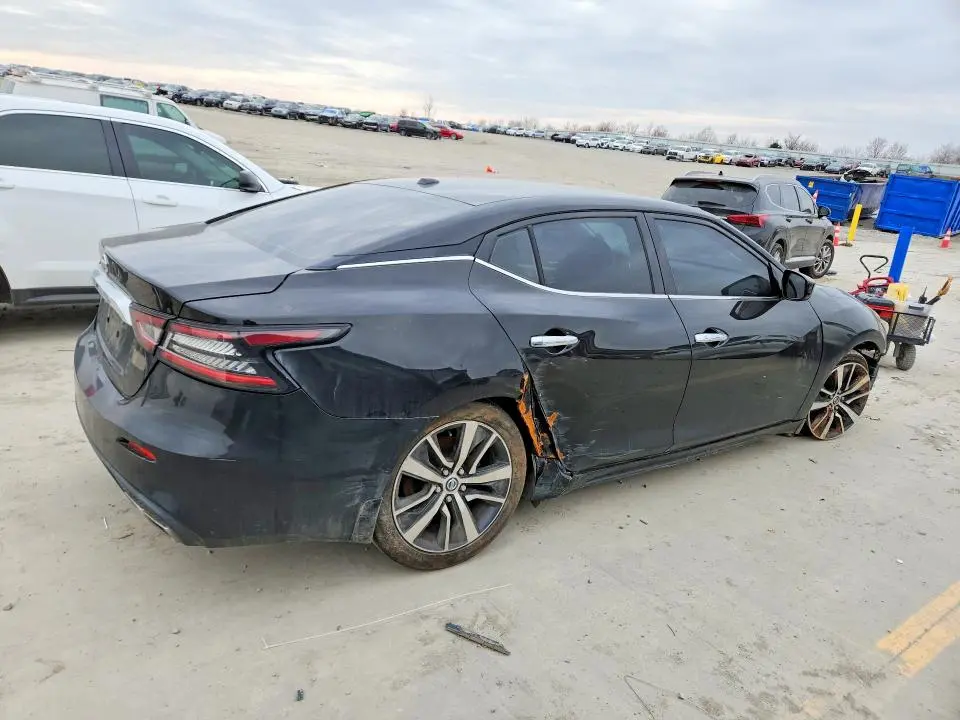 2019 NISSAN MAXIMA S  