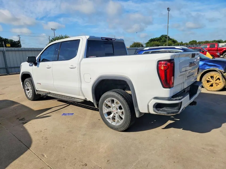 2021 GMC SIERRA K1500 AT4  