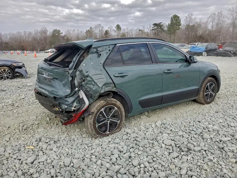 2023 KIA NIRO EX  