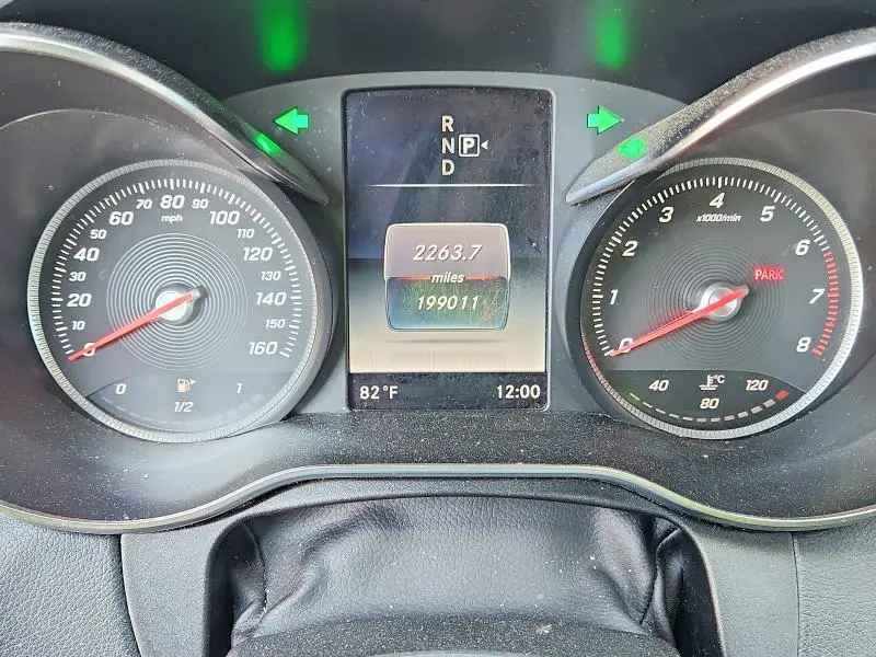 2015 MERCEDES-BENZ C 300 4MATIC  