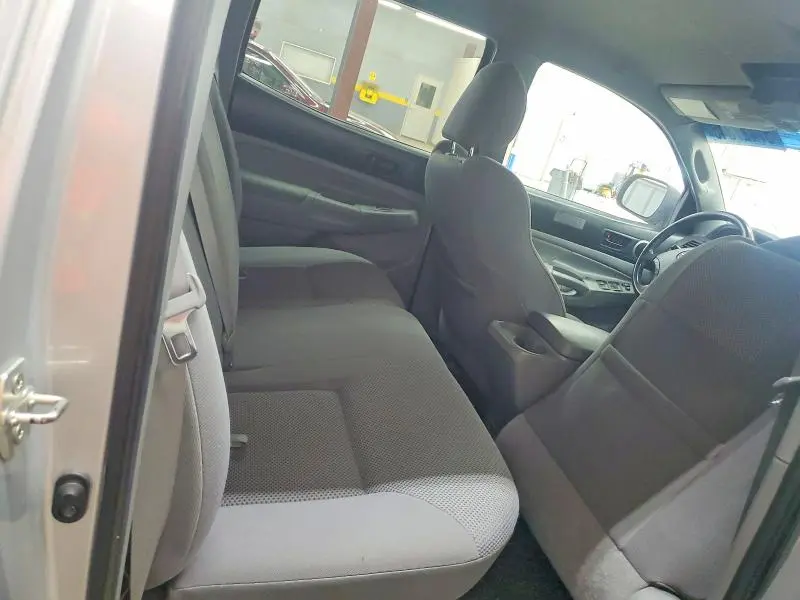 2010 TOYOTA TACOMA BASE  