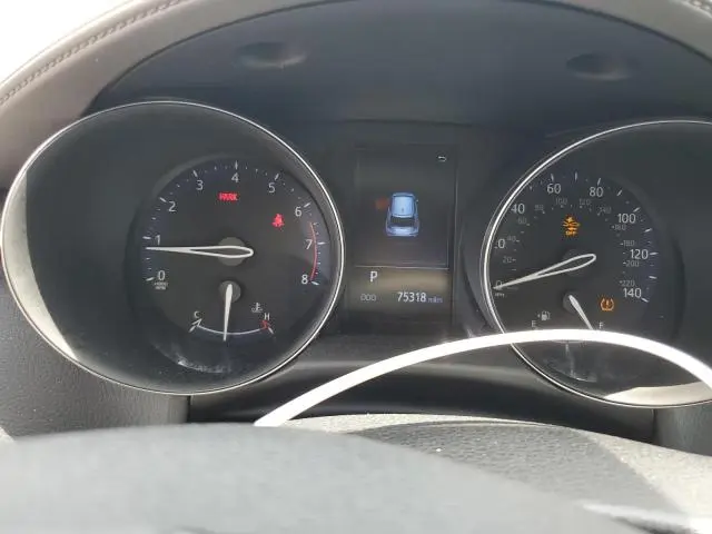 2020 TOYOTA C-HR XLE  