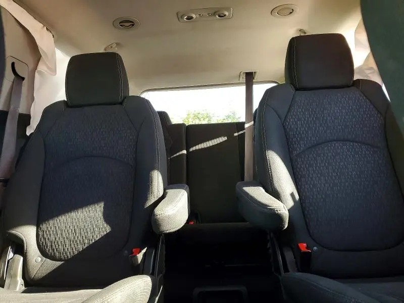 2015 GMC ACADIA SLE  