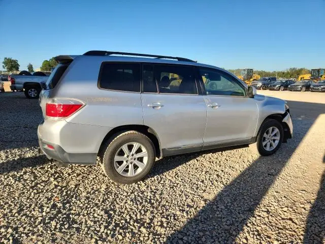 2011 TOYOTA HIGHLANDER BASE  