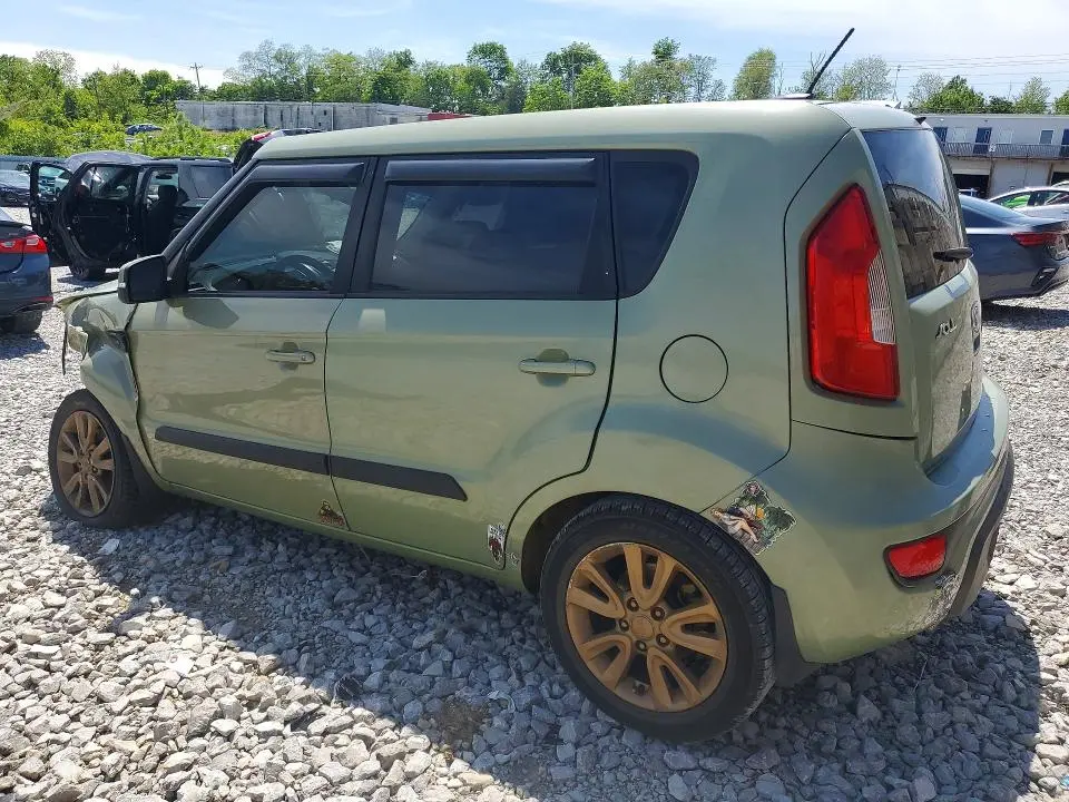 2013 KIA SOUL +  