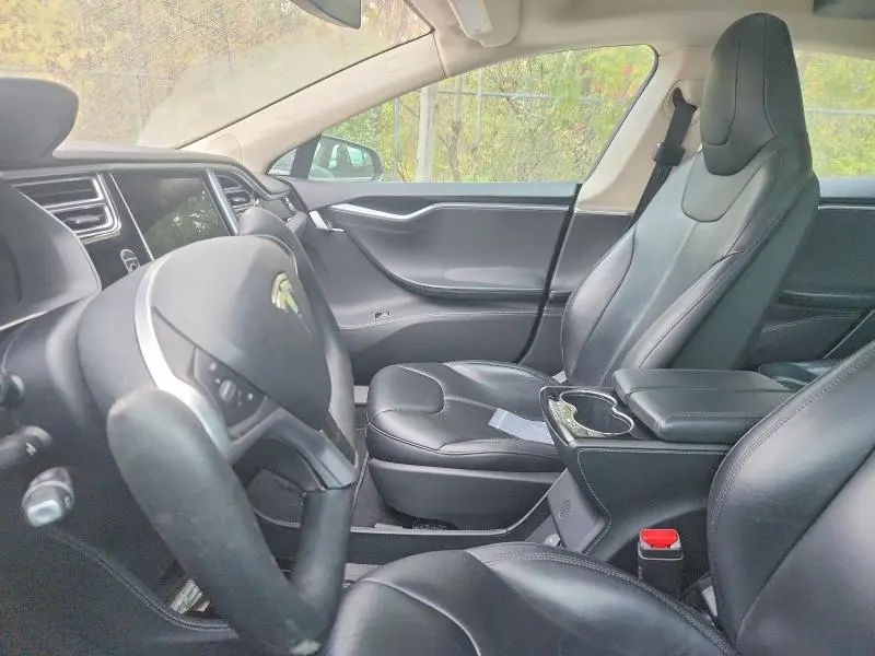 2015 TESLA MODEL S 60  