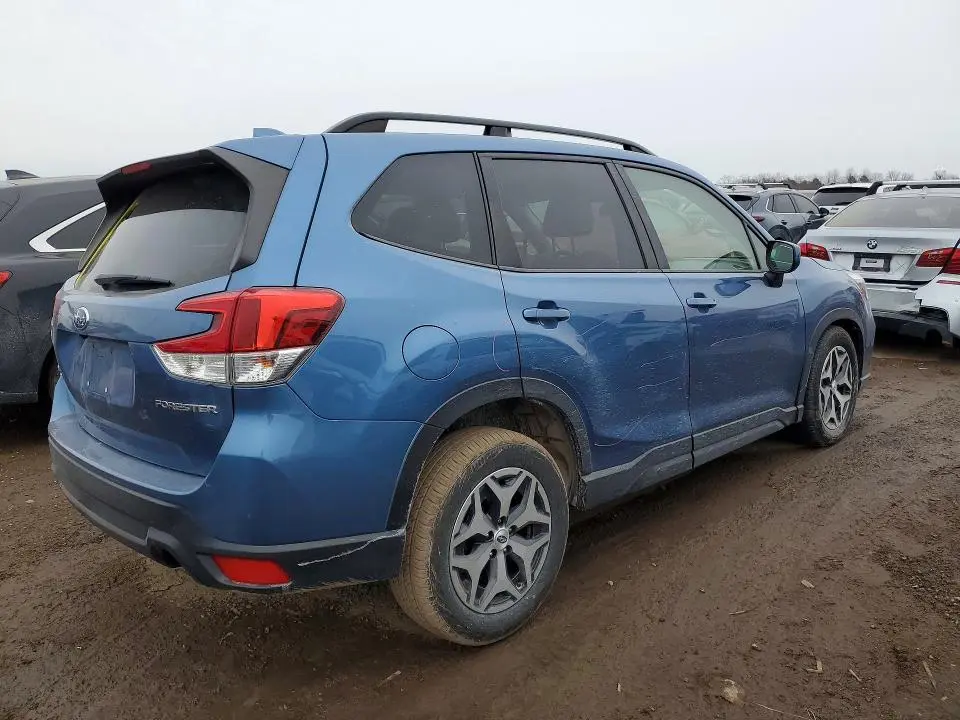 2019 SUBARU FORESTER PREMIUM  
