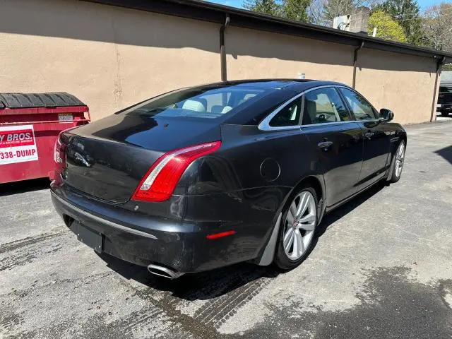 2011 JAGUAR XJL   