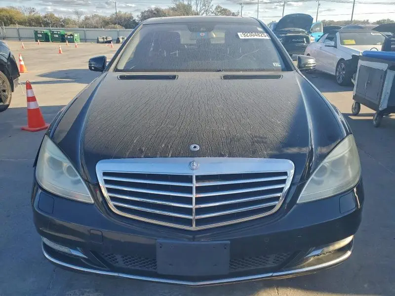 2013 MERCEDES-BENZ S 550  