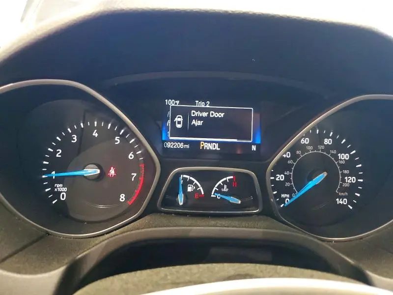 2016 FORD FOCUS SE  