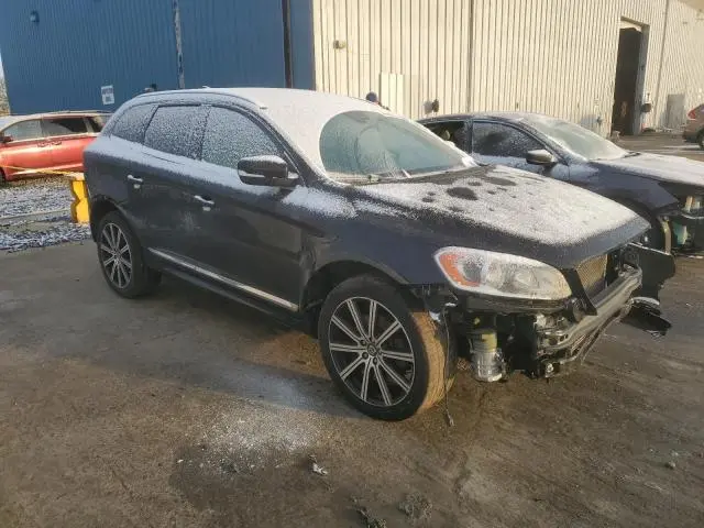 2015 VOLVO XC60 T6 PREMIER+