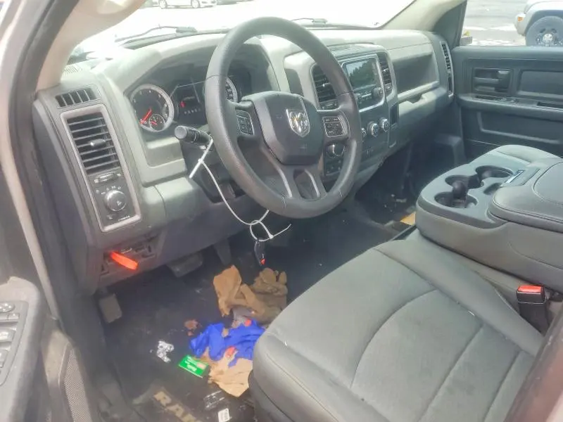 2014 RAM 1500 ST  