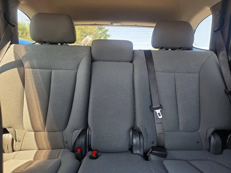 2010 HYUNDAI SANTA FE GLS  