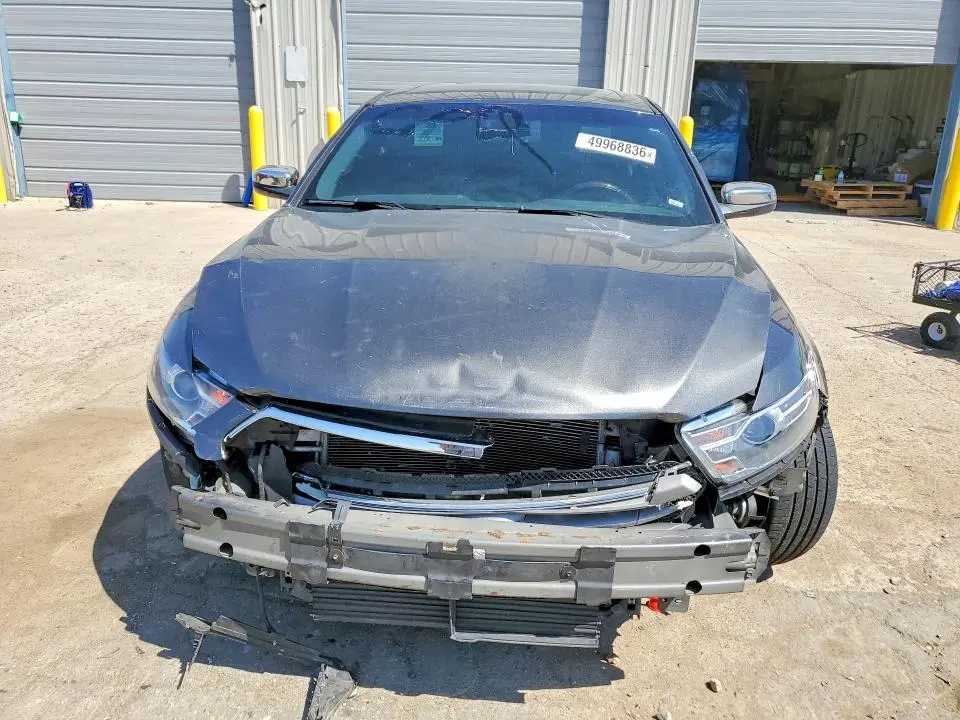 2015 FORD TAURUS LIMITED  