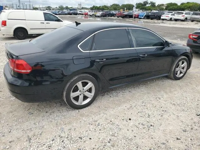 2013 VOLKSWAGEN PASSAT SE  