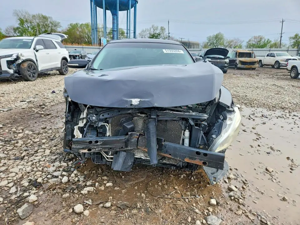 2011 NISSAN MAXIMA   