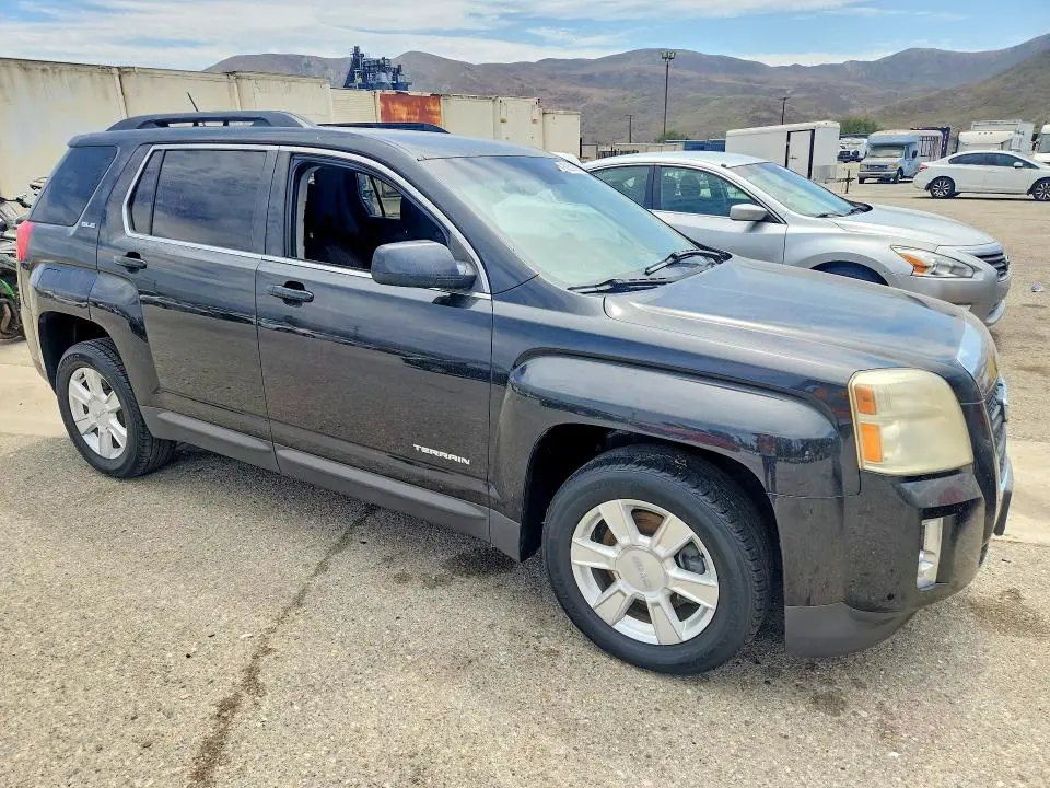 2013 GMC TERRAIN SLE  