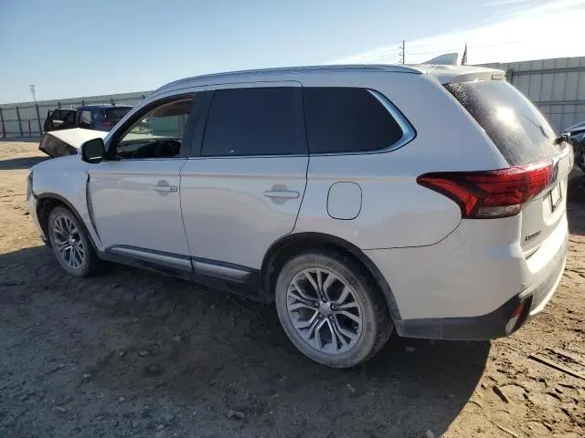 2017 MITSUBISHI OUTLANDER SE