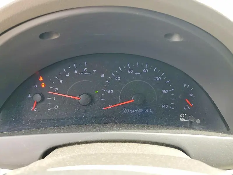 2011 TOYOTA CAMRY LE  