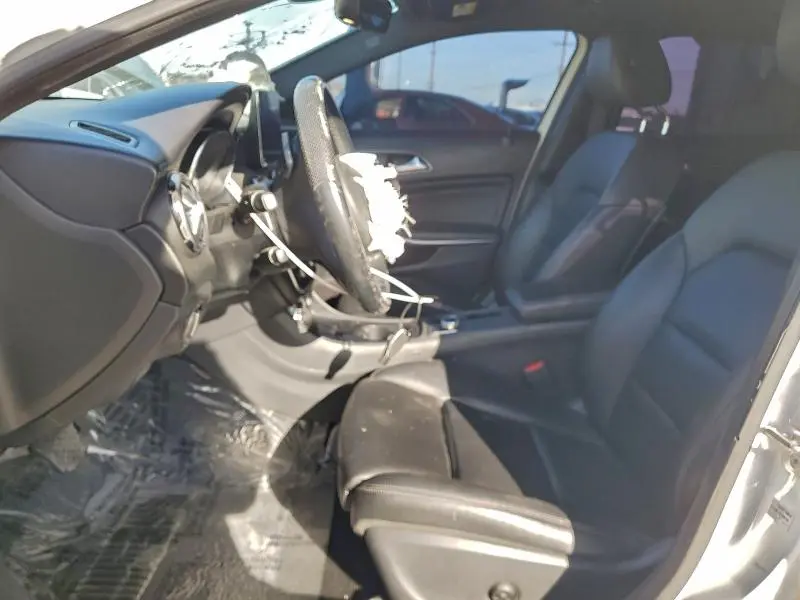 2019 MERCEDES-BENZ GLA 250 4MATIC  