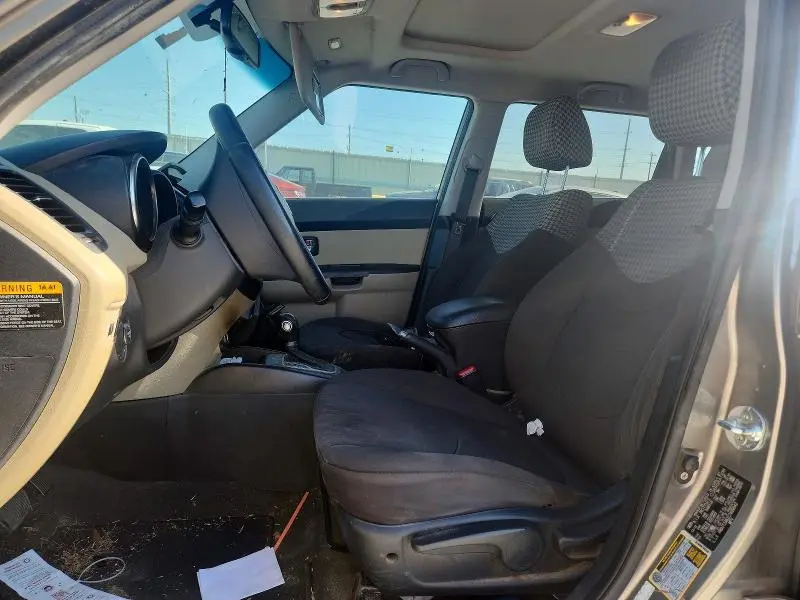 2012 KIA SOUL !  