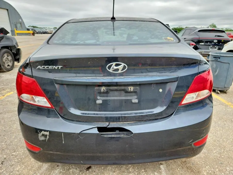 2016 HYUNDAI ACCENT SE  