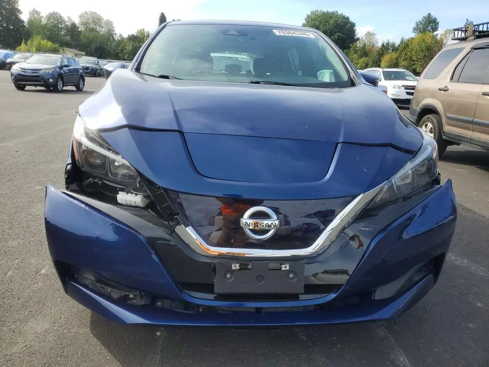 2022 NISSAN LEAF S  
